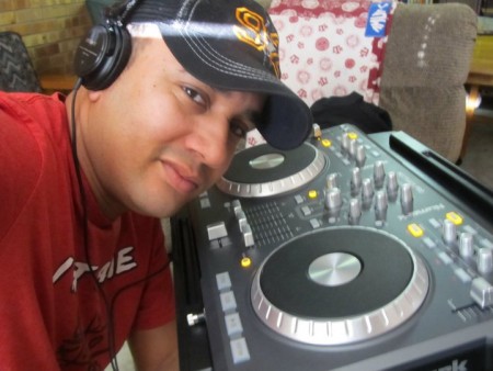 RICKY LAMBIS